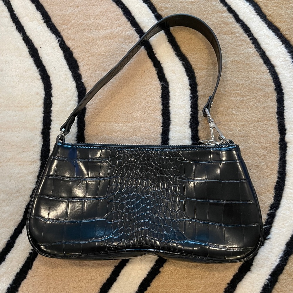 BLACK FRIDAY BY JW PEI PURSE